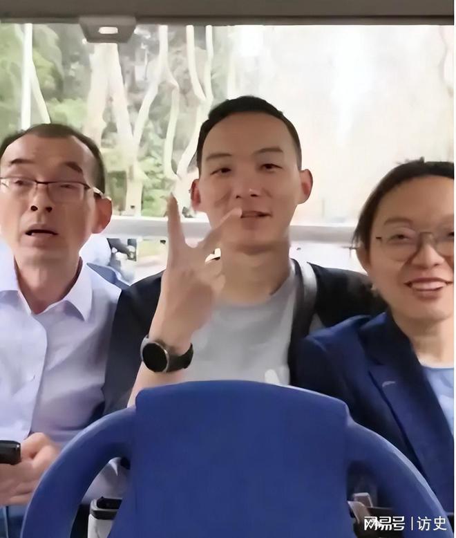 沉默为谢妈发声说出实情网友坐不住了凯发首页登录回应了！谢浩男妹妹不再(图8)