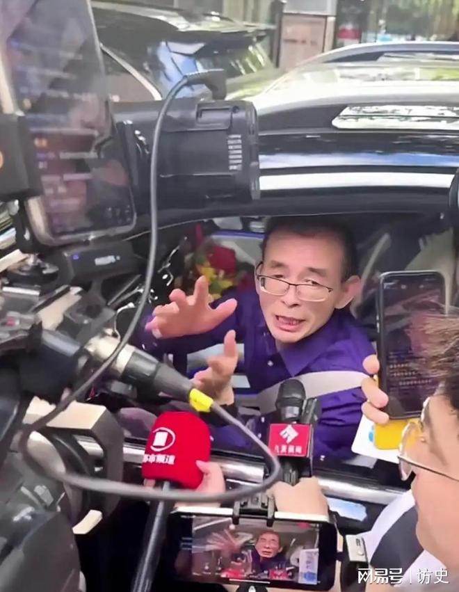 沉默为谢妈发声说出实情网友坐不住了凯发首页登录回应了！谢浩男妹妹不再(图13)