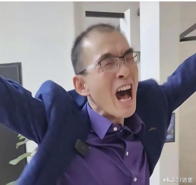 沉默为谢妈发声说出实情网友坐不住了凯发首页登录回应了！谢浩男妹妹不再(图18)